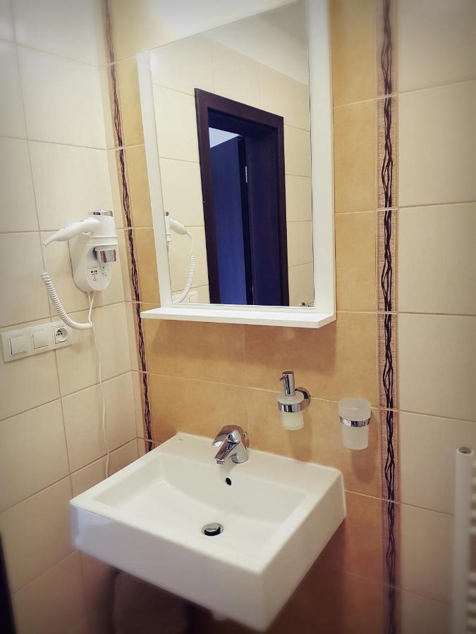 Besenova Apartman Diamant エクステリア 写真