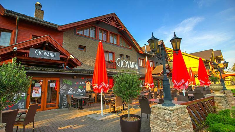 Besenova Apartman Diamant エクステリア 写真